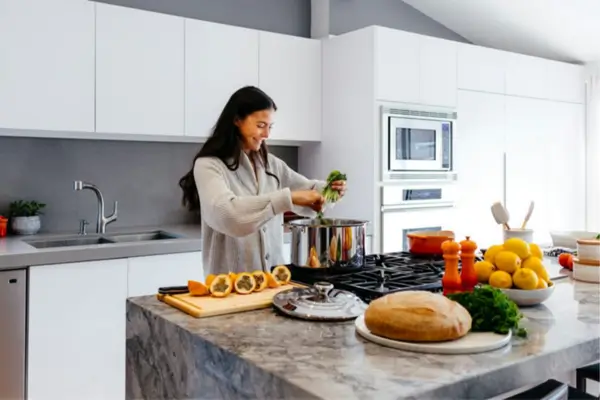 Simple Daily Habits Backed by Science for a Truly Healthy Lifestyle in 2026