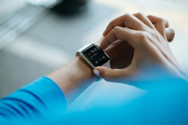 How Wearable Tech Is Revolutionizing Your Nutrition & Fitness Goals
